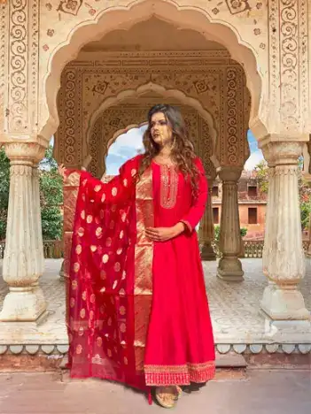 Shade Of Pink Fushcia Slik Blend Anarkali Suit